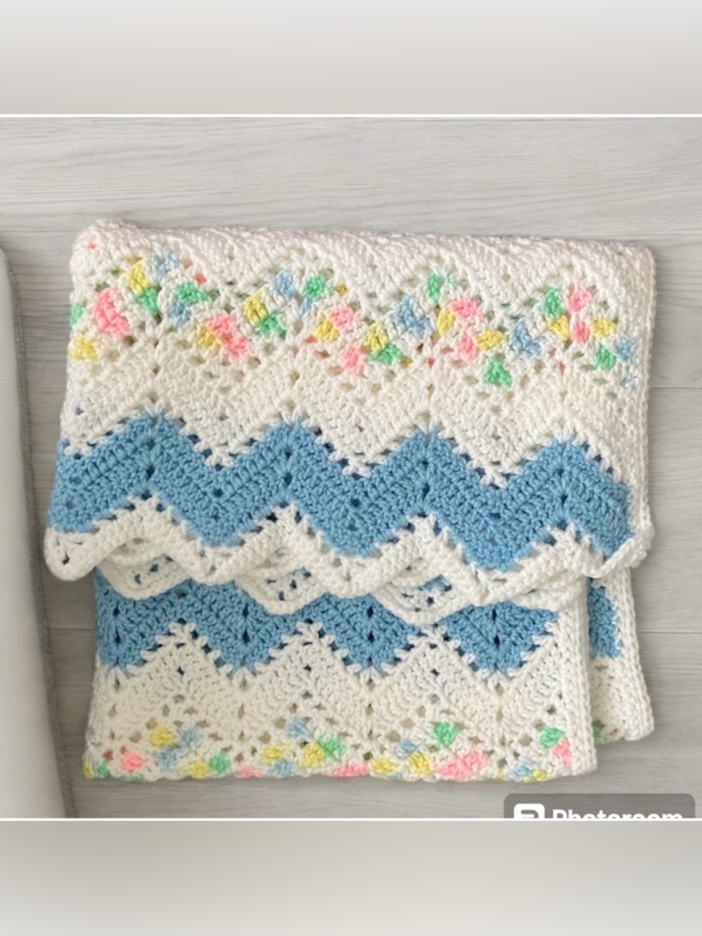 Baby Blanket Afghan Zig Zag Pattern Knit Handmade Multi Colour 56"X30" White